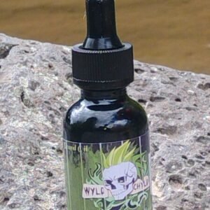 Wyld Chyld Premium Beard Oil – 1 oz – Black Currant and Absinthe