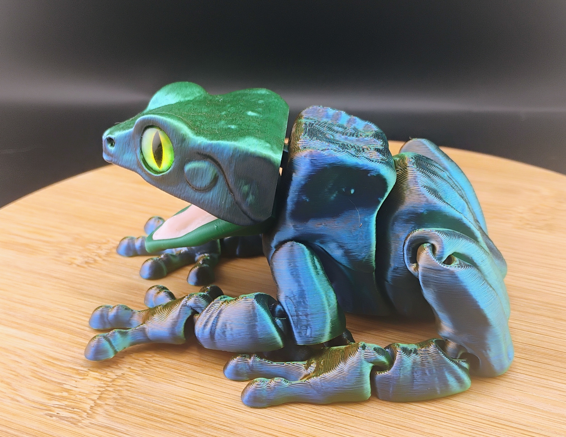 Golden Oasis Frog - Image 5