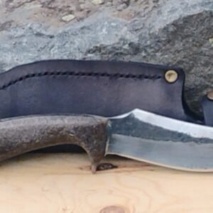 1095 Drop-Forged Skinner Knife – Stone Resin Handle & Leather Sheath