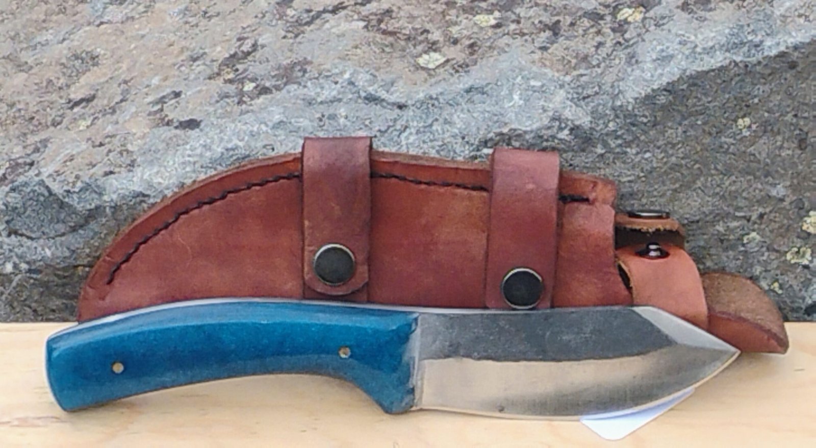 1095 Drop-Forged Skinner Knife – Ocean Blue Resin Handle & Saddle Brown Leather Sheath